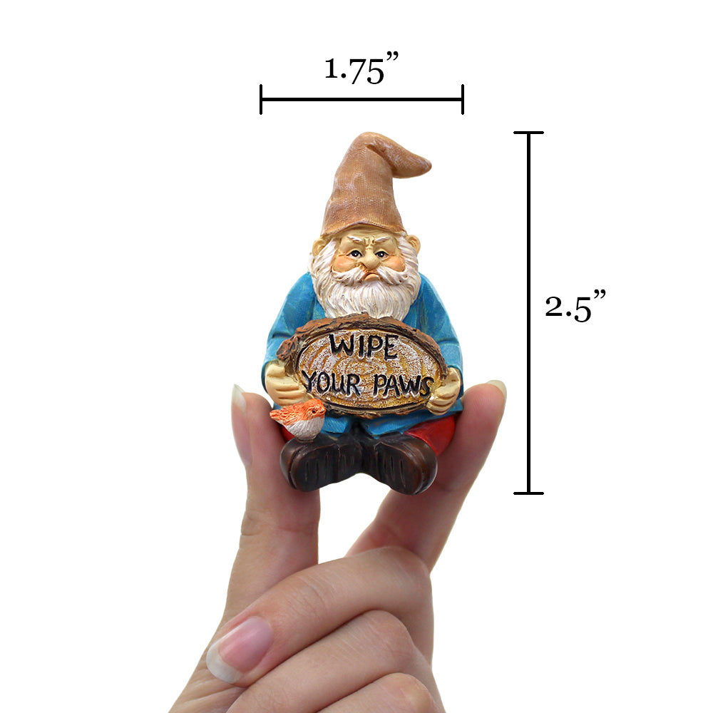 Fairy Garden Gnome - Gnome Holding Wipe Your Paws Sign