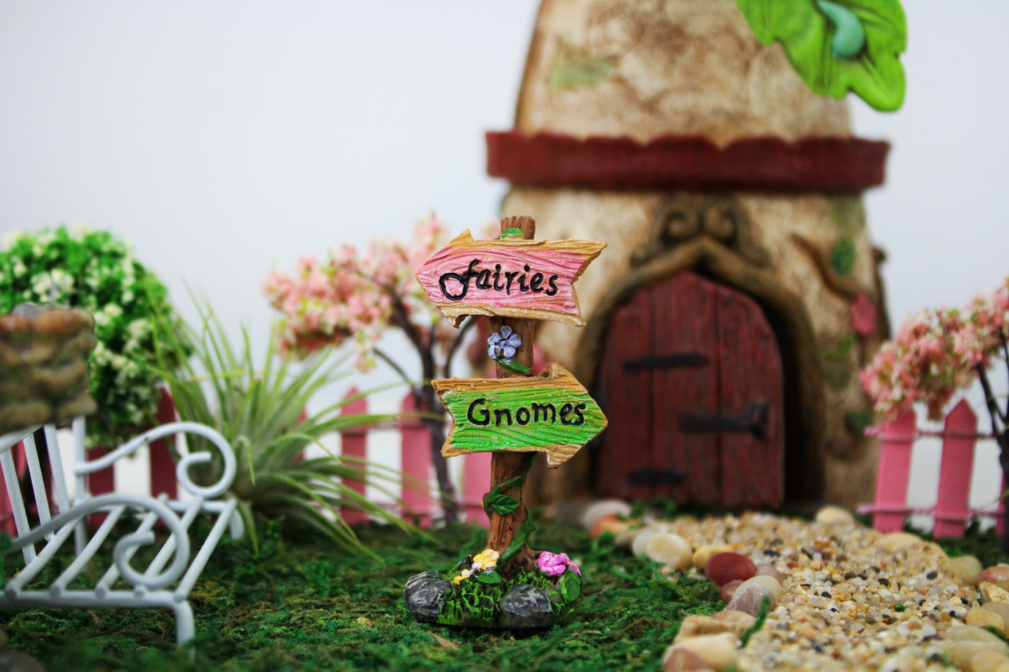 Fairies & Gnomes Sign